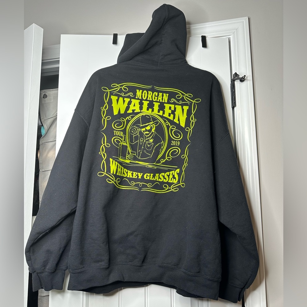 Morgan Wallen 2019 tour sweatshirt